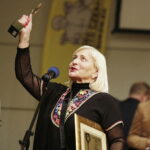 Bertus Servaas został „Liderem Ludzi z Pasją”. Radio Kielce wśród wyróżnionych - Radio Kielce 04.12.2022 Kielce. Gala plebiscytu " Ludzie z Pasją" . Ewa Kozłowska - kategoria osobowość / Fot. Jarosław Kubalski - Radio Kielce