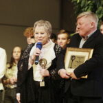 Bertus Servaas został „Liderem Ludzi z Pasją”. Radio Kielce wśród wyróżnionych - Radio Kielce 04.12.2022 Kielce. Gala plebiscytu " Ludzie z Pasją". Teatr TeTaTet Teresa i Mirosław Bielińscy - kategoria kultura / Fot. Jarosław Kubalski - Radio Kielce