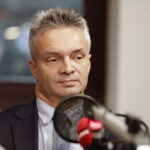 05.12.2022 Radio Kielce. Studio Polityczne. Grzegorz Forkasiewicz - Polska 2050 / Fot. Jarosław Kubalski - Radio Kielce
