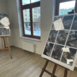 13.12.2022. Opatów. Bibuła cementowni Ożarów w Domu Muzealnym im. rodziny Bukowieckich. / Fot. Emilia sitarska - Radio Kielce