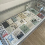 13.12.2022. Opatów. Bibuła cementowni Ożarów w Domu Muzealnym im. rodziny Bukowieckich. / Fot. Emilia sitarska - Radio Kielce