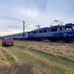 Krzcięcice. Ewakuacja pasażerów pociągu / Fot. PSP Jędrzejów