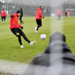 24.01.2023. Kielce. Trening Korony Kielce przed meczem 18. kolejki ekstraklasy z Legią Warszawa, który odbędzie się w niedzielę (29 stycznia) w Warszawie / Fot. PAP - Piotr Polak