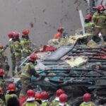 Wybuch gazu w trzypiętrowym budynku - Radio Kielce 27.01.2023. Katowice. Akcja ratownicza w miejscu wybuchu gazu w trzypiętrowej kamienicy w Katowicach-Szopienicach / Fot. PAP/Michał Meissner