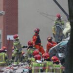 Wybuch gazu w trzypiętrowym budynku - Radio Kielce 27.01.2023. Katowice. Akcja ratownicza w miejscu wybuchu gazu w trzypiętrowej kamienicy w Katowicach-Szopienicach / Fot. PAP/Michał Meissner