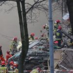 Wybuch gazu w trzypiętrowym budynku - Radio Kielce 27.01.2023. Katowice. Akcja ratownicza w miejscu wybuchu gazu w trzypiętrowej kamienicy w Katowicach-Szopienicach / Fot. PAP/Michał Meissner