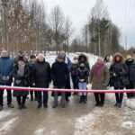 Mieszkańcy Krzyżki mają nową drogę - Radio Kielce 30.01.2023. Otwarcie drogi Ostojów – Krzyżka – Podłazie / Fot. Paulina Michta - Radio Kielce