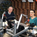 09.01.2022. Radio Kielce. „Pamiętniki z Powstania Styczniowego”. Na zdjęciu (od lewej): Piotr Grzybowski i Magdalena Sitek - dziennikarka Radia Kielce. / Fot. Sebastian Kalwat - Radio Kielce