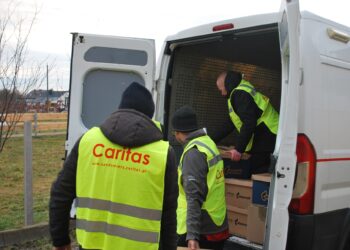 Transport humanitarny na Ukrainę / Fot . Caritas Diecezji Sandomierskiej