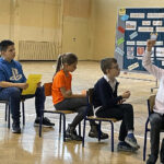 20.01.2023. Małogoszcz. Matematyczne zmagania w Szkole Podstawowej w Małogoszczu / Fot. Daniel Lenart – Radio Kielce