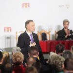 26.01.2023. Bodzentyn. Uroczysta sesja rady miasta z okazji 160. rocznicy Powstania Styczniowego. Na zdjęciu: Andrzej Duda - prezydent RP / Fot. Jarosław Kubalski - Radio Kielce