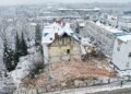 20.01.2023. Kielce. Wyburzanie budynków dawnego szpitala dziecięcego / fot. Jarosław Kubalski - Radio Kielce