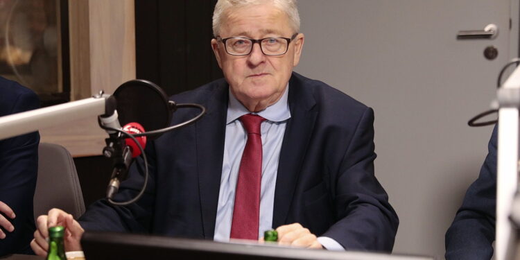 Na zdjęciu: Czesław Siekierski - poseł Polskiego Stronnictwa Ludowego / Fot. Wiktor Taszłow - Radio Kielce