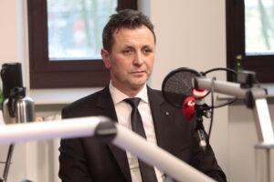 30.01.2023. Radio Kielce. Studio Polityczne. Na zdjęciu: Leszek Wawrzyła - Polskie Stronnictwo Ludowe / Fot. Wiktor Taszłow - Radio Kielce