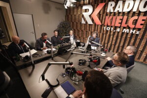 09.01.2023 Radio Kielce. Studio Polityczne / Fot. Jarosław Kubalski - Radio Kielce