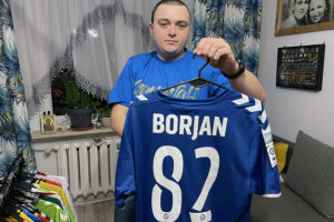 Koszulka Milana Borjana, byłego bramkarza Korony, obecnego reprezentanta Kanady / Fot. Kamil Król - Radio Kielce