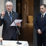 05.01.2023. Kielce. Spotkanie opłatkowe NSZZ „Solidarność”. Na zdjęciu Waldemar Bartosz – przewodniczący świętokrzyskiej „Solidarności” (z lewej) i Piotr Duda - przewodniczący Komisji Krajowej NSZZ „Solidarność” (z prawej) / Fot. Robert Felczak – Radio Kielce