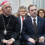 05.01.2023. Kielce. Spotkanie opłatkowe NSZZ „Solidarność”. Na zdjęciu: Jan Piotrowski - biskup kielecki i Piotr Duda - przewodniczący Komisji Krajowej NSZZ „Solidarność” / Fot. Robert Felczak – Radio Kielce