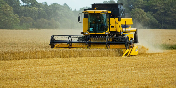 Kurs kombajnistów w 2023 roku w powiecie staszowskim - Radio Kielce Kurs kombajnistów w 2023 roku w powiecie staszowskim - Radio Kielce