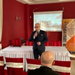 23.02.2023. Małogoszcz. Konferencja poświęcona 160. rocznicy wybuchu Powstania Styczniowego. Na zdjęciu: Mariusz Piotrowski - burmistrz Małogoszcza / Fot. Daniel Czwartosz - Radio Kielce