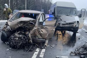 07.02.2023. Mniów. Raszówka. Wypadek / Fot. Kielce i Okolice Wypadki i Kolizje / Facebook