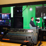 28.02.2023. Warszawa. Poseł Prawa i Sprawiedliwości Krzysztof Lipiec w siedzibie Polskiej Agencji Prasowej w Warszawie. Krzysztof Lipiec był gościem Studia PAP / Fot. - Rafał Guz