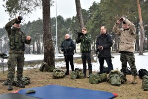 11.02.2023. Kielce. Trzeci turnus projektu „Trenuj z wojskiem w ferie” / Fot. por. Ewa Kózka - CPdMZ