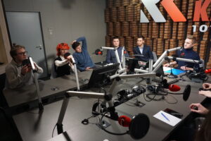 28.02.2023. Radio Kielce. Polityczne Studio Młodych. / Fot. Dionizy Krawczyński - Radio Kielce