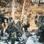 09.02.2023. Poligon, Nowa Dęba. Szkolenie w ramach programu „Ferie z WOT”. / Fot. ŚBOT