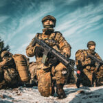 09.02.2023. Poligon, Nowa Dęba. Szkolenie w ramach programu „Ferie z WOT”. / Fot. ŚBOT