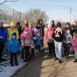 09.02.2023. Złota. Ptasi Azyl. Młoda samica myszołowa została po rekonwalescencji wypuszczona na wolność / Fot. Marta Gajda-Kruk – Radio Kielce