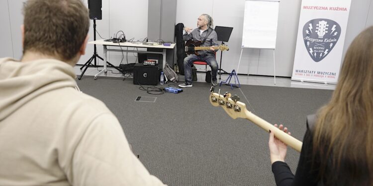 01.02.2023. Kielce. Targi Kielce. Warsztaty muzyczne „Master Class” w ramach „Muzycznej kuźni” / Fot. Jarosław Kubalski - Radio Kielce