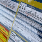 06.02.2023. Kielce. Tymczasowe rozkłady jazdy autobusów MPK Kielce wprowadzone w związku z nową organizacją ruchu na ulicy Wojska Polskiego / Fot. Wiktor Taszłow – Radio Kielce