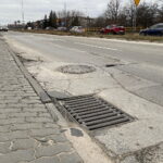 Kielce. Fragment ulicy Warszawskiej przeznaczonej do remontu. / Fot. Wiktor Taszłow - Radio Kielce