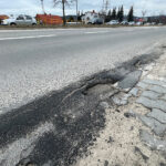 Kielce. Fragment ulicy Warszawskiej przeznaczonej do remontu. / Fot. Wiktor Taszłow - Radio Kielce