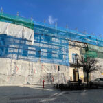 28.02.2023. Kielce. Ulica Mickiewicza. Remont budynku, w którym będą nowe mieszkania / Fot. Wiktor Taszłow - Radio Kielce