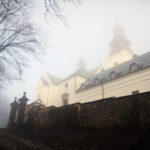 Ma za sobą burzliwe dzieje związane z historią Polski. Klasztor na Karczówce ma 400 lat