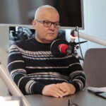 20.02.2023. Kielce. Studio Polityczne Radia Kielce. Na zdjęciu: Jacek Skórski - Nowa Lewica / Fot. Wiktor Taszłow - Radio Kielce