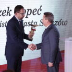 27.02.2023. Kielce. Orły Tygodnika "Wprost". Na zdjęciu (od lewej): Robert Jakubik - dyrektor biura ministra Ministerstwa Funduszy i Polityki Regionalne, Leszek Kopeć - burmistrz miasta Staszów / Fot. Wiktor Taszłow – Radio Kielce