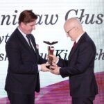 27.02.2023. Kielce. Orły Tygodnika "Wprost". Na zdjęciu (od lewej): Rafał Romanowski - wiceminister rolnictwa, prof. dr hab. Stanisław Głuszek - rektor Uniwersytetu Jana Kochanowskiego w Kielcach / Fot. Wiktor Taszłow – Radio Kielce