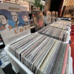 25.02.2023. Kielce, Galeria Echo. Kiermasz płytowy winylowych. / Fot. Michał Kita - Radio Kielce