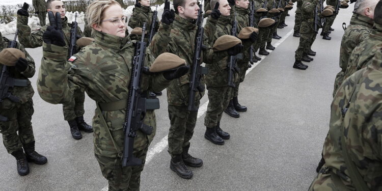 12.02.2023 Kielce. Przysięga żołnierzy Wojsk Obrony Terytorialnej / Fot. Jarosław Kubalski - Radio Kielce