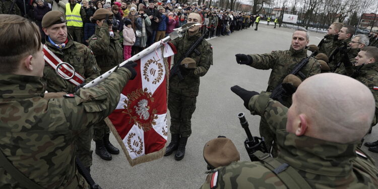 12.02.2023 Kielce. Przysięga żołnierzy Wojsk Obrony Terytorialnej / Fot. Jarosław Kubalski - Radio Kielce