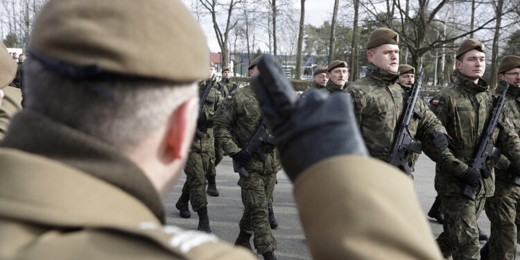 12.02.2023 Kielce. Przysięga żołnierzy Wojsk Obrony Terytorialnej / Fot. Jarosław Kubalski - Radio Kielce