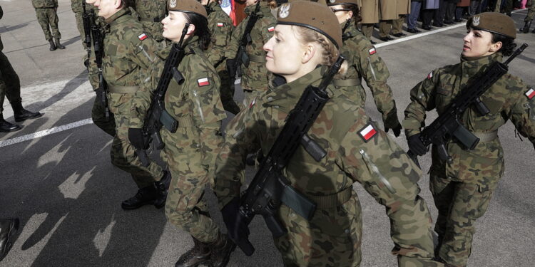 12.02.2023 Kielce. Przysięga żołnierzy Wojsk Obrony Terytorialnej / Fot. Jarosław Kubalski - Radio Kielce