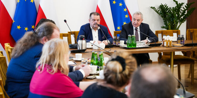 Wicepremier Henryk Kowalczyk podczas wypowiedzi / Fot. MRiRW