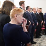 08.03.2023. Warszawa. Uroczystość wręczenia not identyfikacyjnych rodzinom ofiar terroru komunistycznego i zbrodni niemieckich w Belwederze w Warszawie. Ogłoszone zostały nazwiska 20 osób, których szczątki zostały odnalezione i zidentyfikowane w ramach działań Instytutu Pamięci Narodowej / Fot. Andrzej Lange - PAP