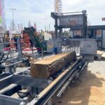 19.03.2023. Kielce. Targi Las-Expo. Na zdjęciu: pilarka taśmowa PT-100 / Fot. Paulina Michta - Radio Kielce