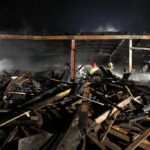 06.03.2023. Dębno. Pożar budynku gospodarczego / źródło: KM PSP Kielce