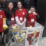 Zbióka żywności sandomierskiej Caritas / Fot. Grażyna Szlęzak - Radio Kielce